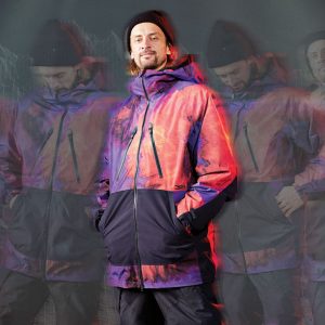 2020年のウェアはビビッドカラーが主流！