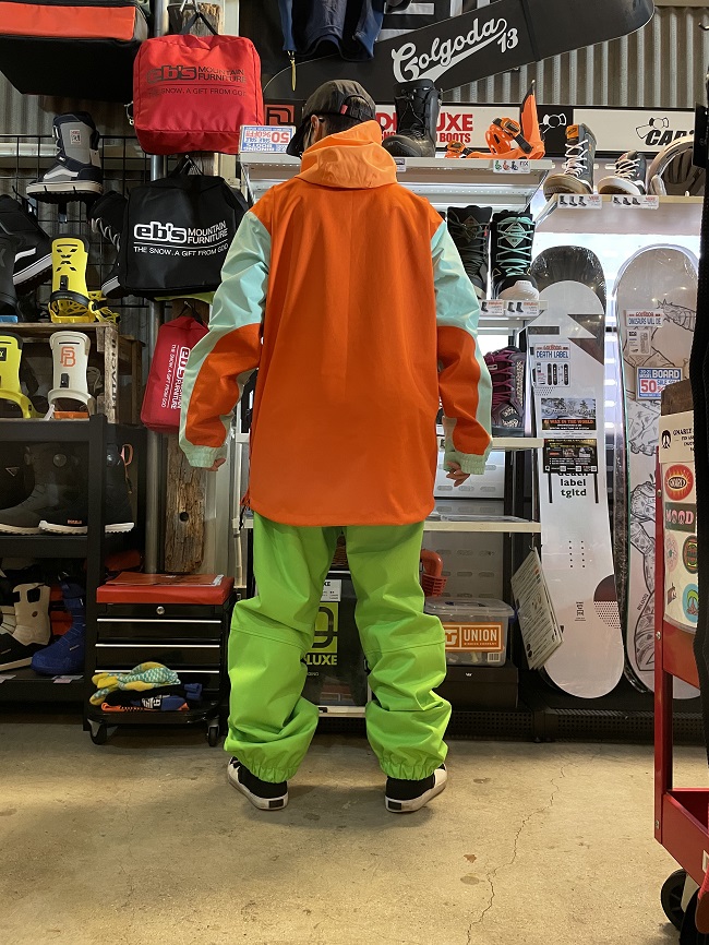 ☆2021-2022 AIRBLASTER サンプル着用画像☆ | スノーボード